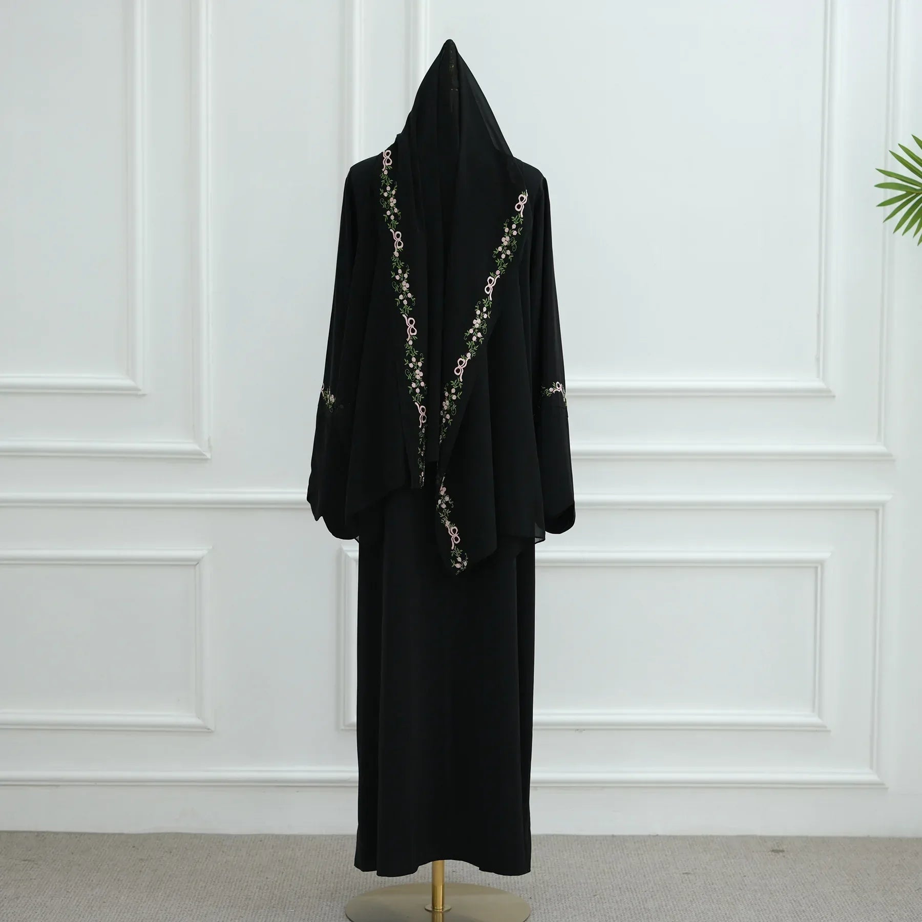 Luxurious Floral Embroidery Hijab Dress for Muslim Women Elegant Dubai Modest Abaya Eid Islam Party Jalabiya Turkey Kaftan Robe