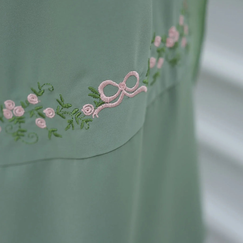 Luxurious Floral Embroidery Hijab Dress for Muslim Women Elegant Dubai Modest Abaya Eid Islam Party Jalabiya Turkey Kaftan Robe