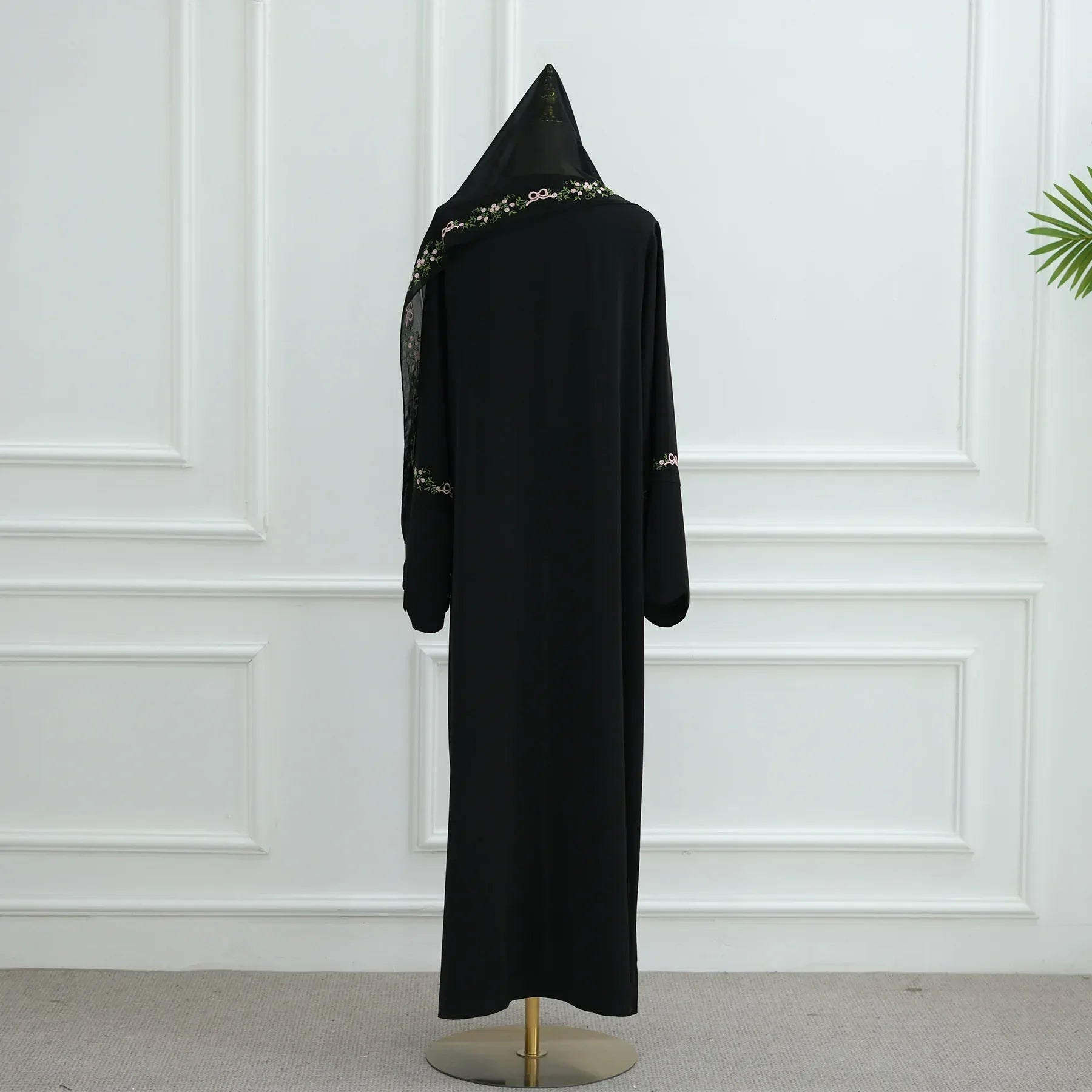 Luxurious Floral Embroidery Hijab Dress for Muslim Women Elegant Dubai Modest Abaya Eid Islam Party Jalabiya Turkey Kaftan Robe